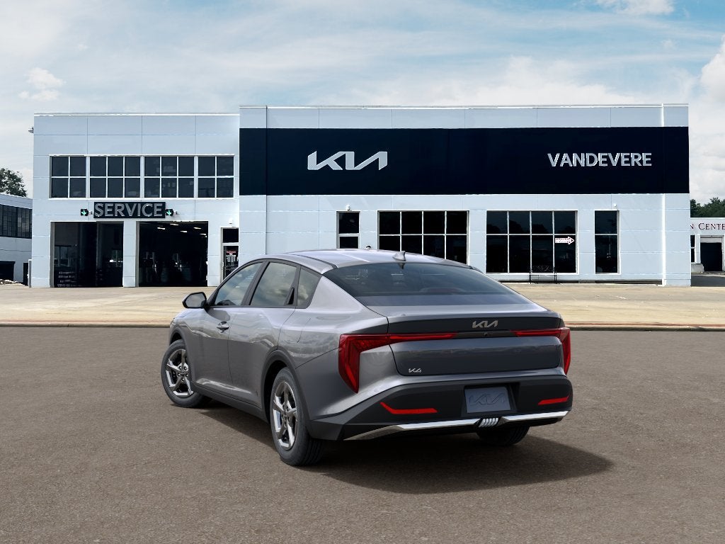 2027 Kia K4 LXS