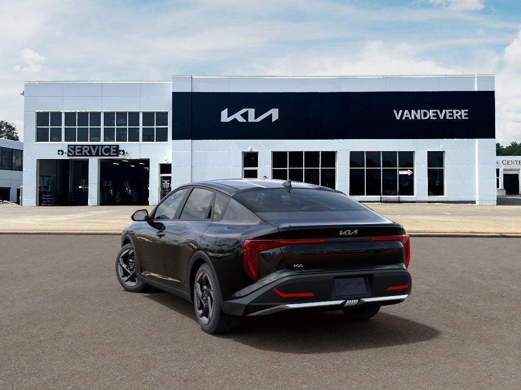 2026 Kia K4 EX