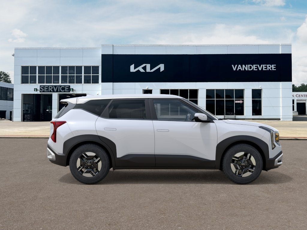 2027 Kia Seltos LX