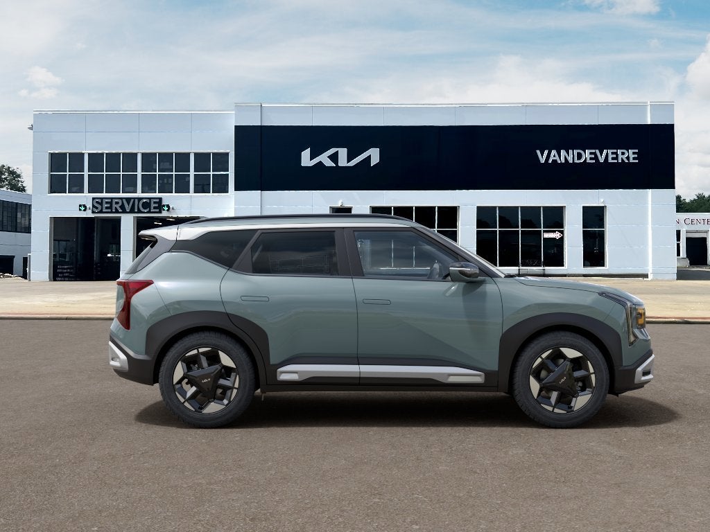 2027 Kia Seltos EX