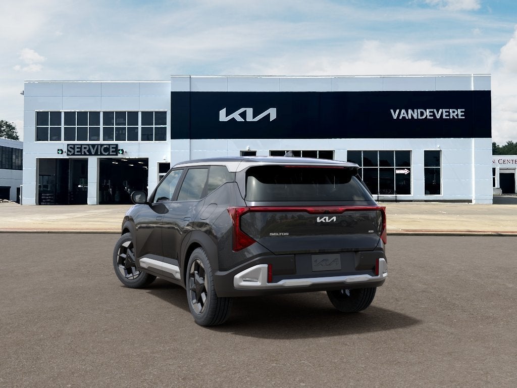 2027 Kia Seltos S