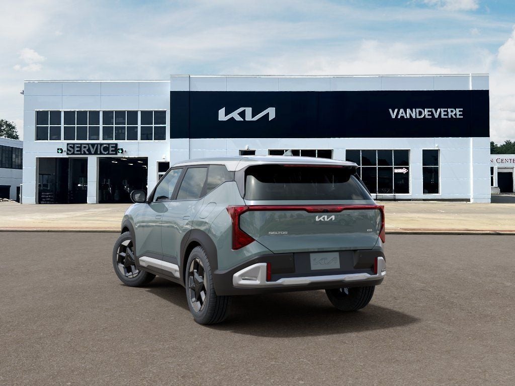2027 Kia Seltos S