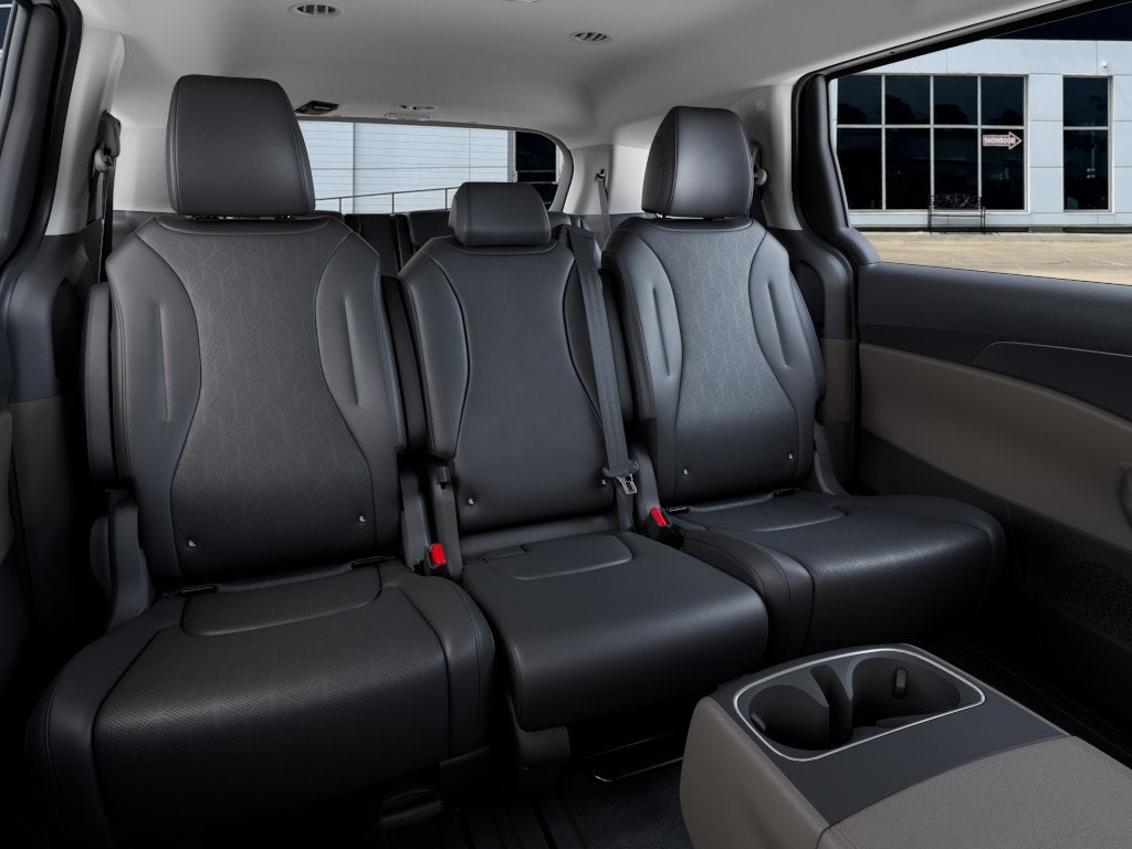 2027 Kia Carnival LXS