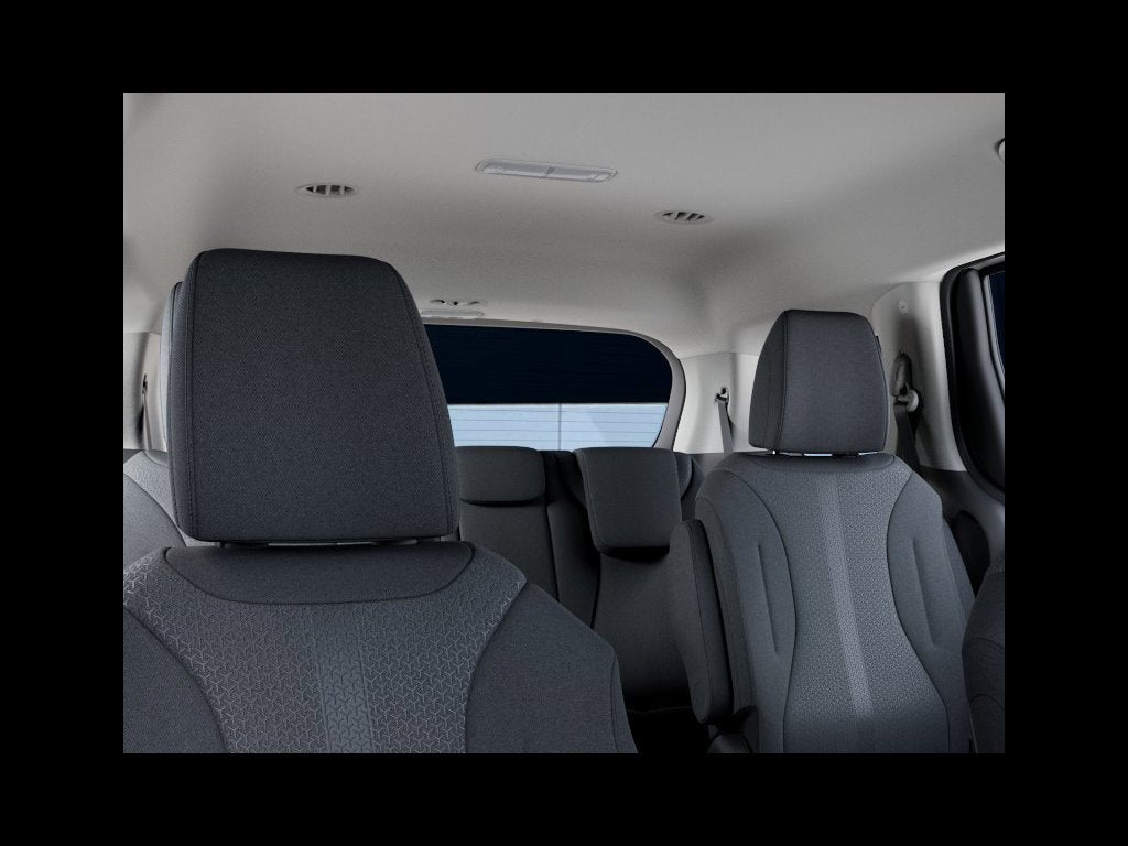 2027 Kia Carnival LX