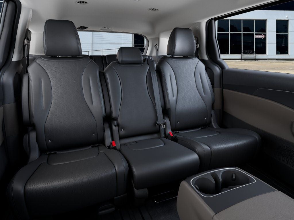 2027 Kia Carnival Hybrid LXS