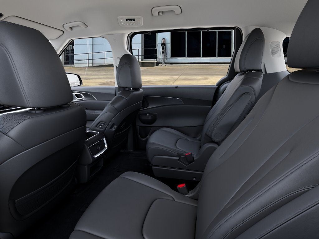 2027 Kia Carnival EX