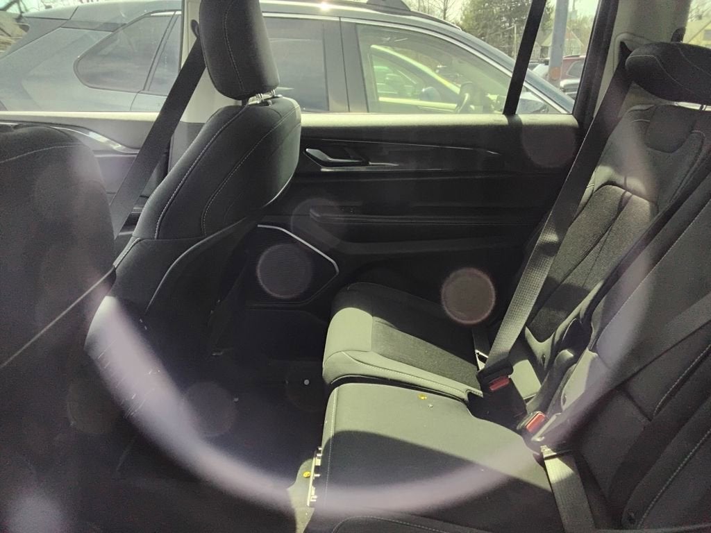 2021 Jeep Grand Cherokee L Laredo