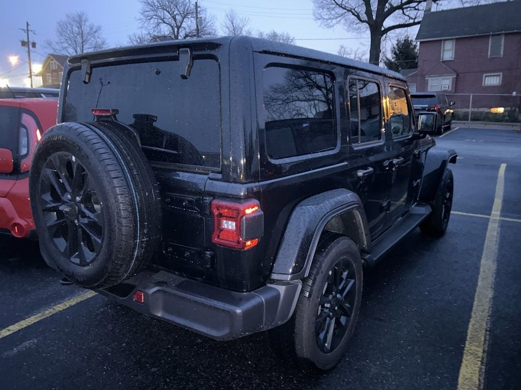 2025 Jeep Wrangler 4xe Sahara