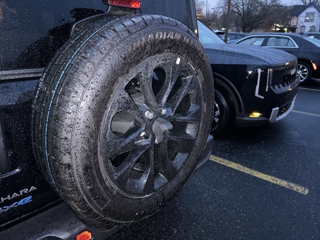 2025 Jeep Wrangler 4xe Sahara