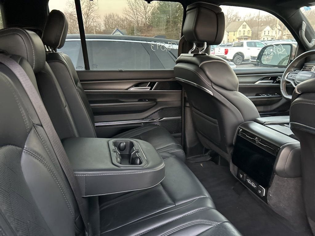 2024 Jeep Grand Wagoneer L Series II