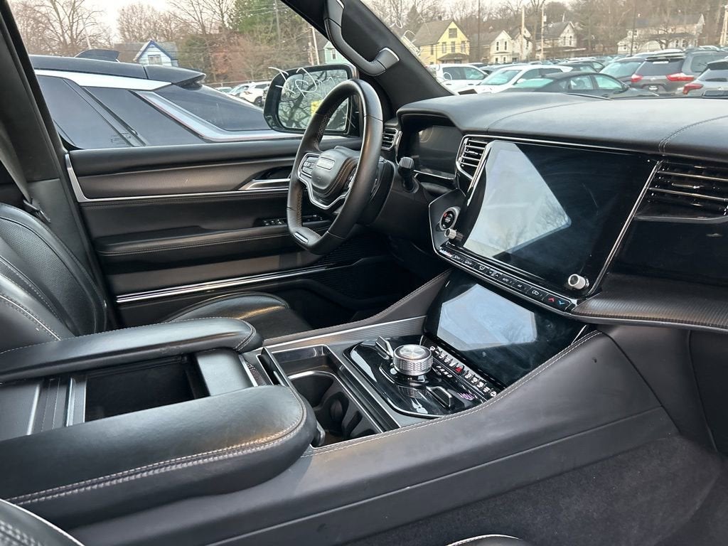 2024 Jeep Grand Wagoneer L Series II