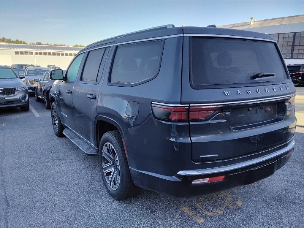 2023 Jeep Wagoneer BASE