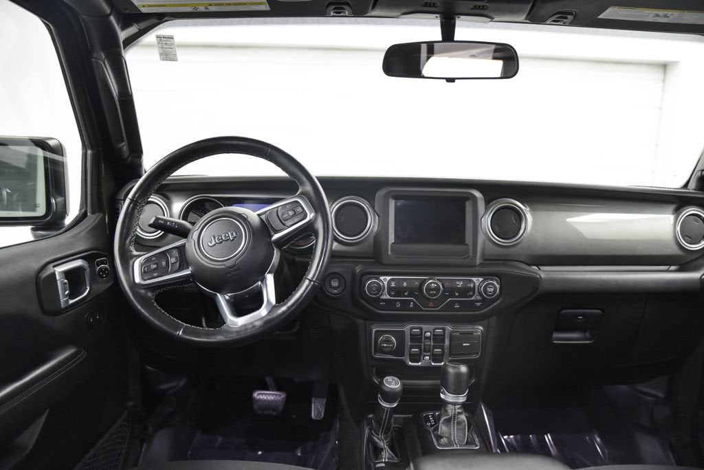 2021 Jeep Gladiator Overland