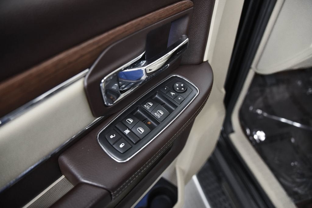 2016 RAM 1500 Laramie