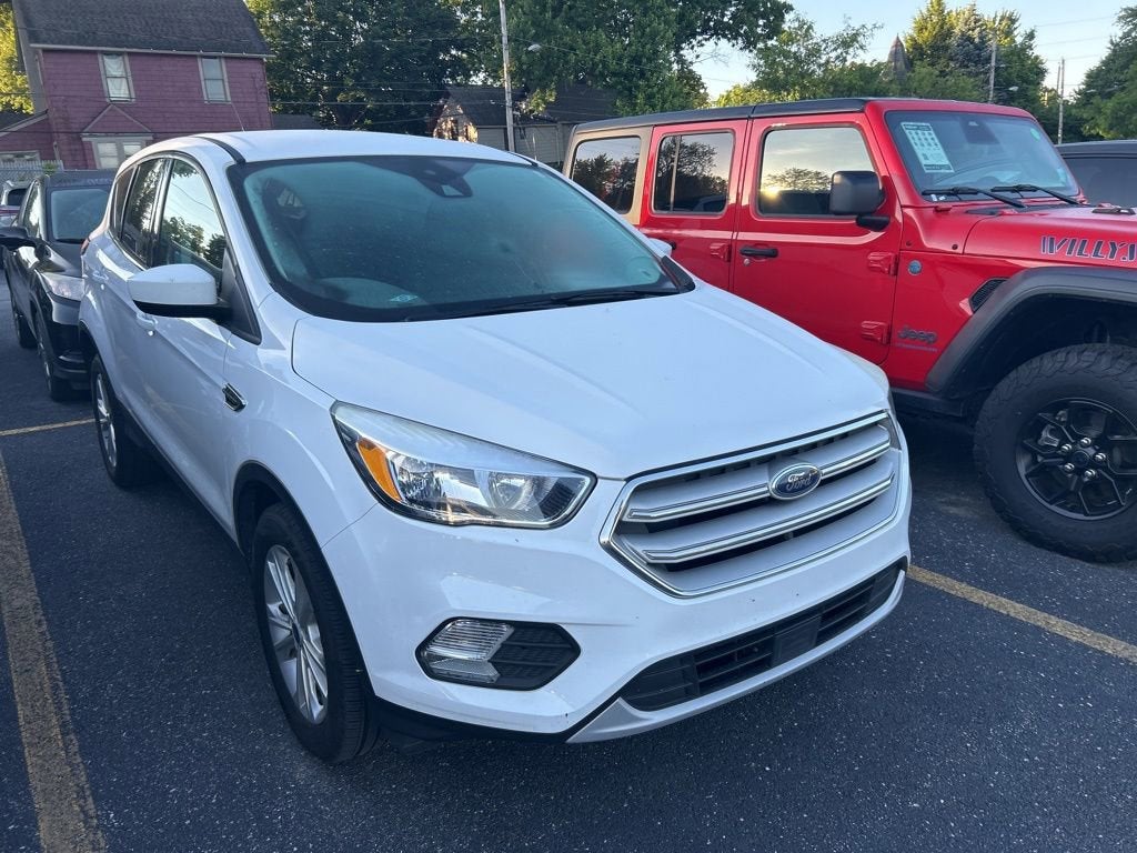 2019 Ford Escape SE