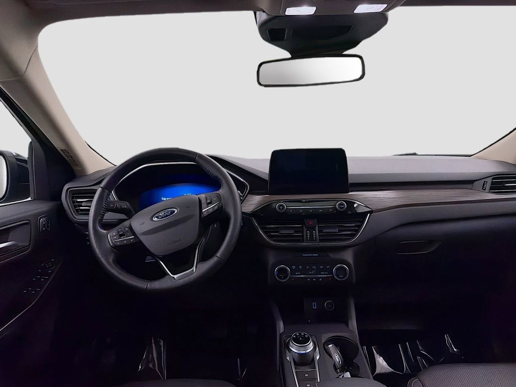 2020 Ford Escape Titanium Hybrid