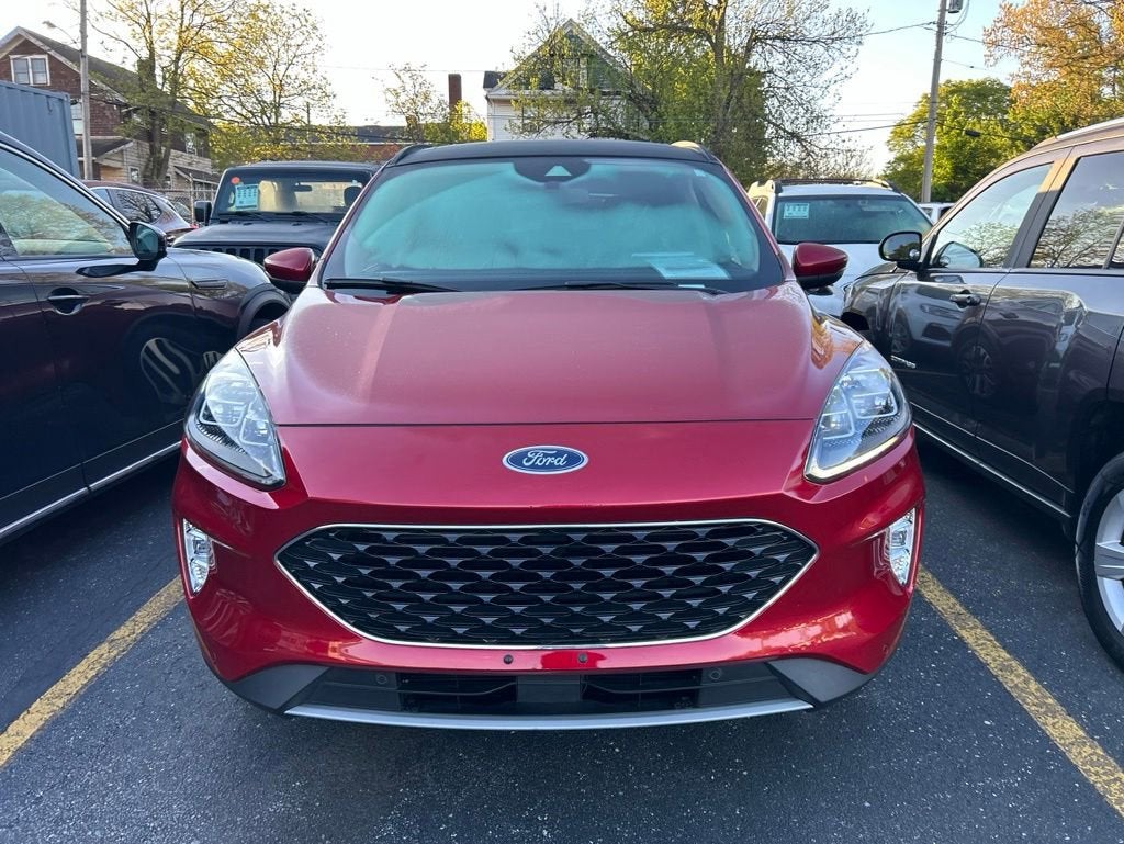 2020 Ford Escape Titanium