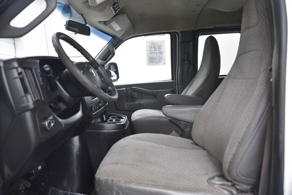 2018 Chevrolet Express Passenger 3500 LT