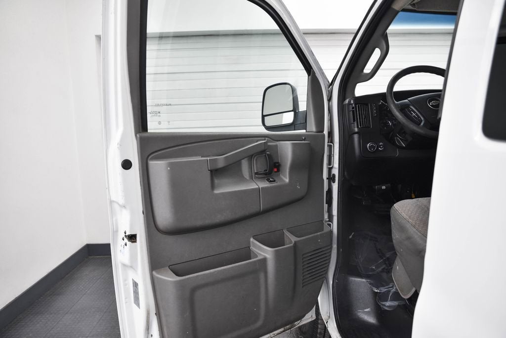 2018 Chevrolet Express Passenger 3500 LT