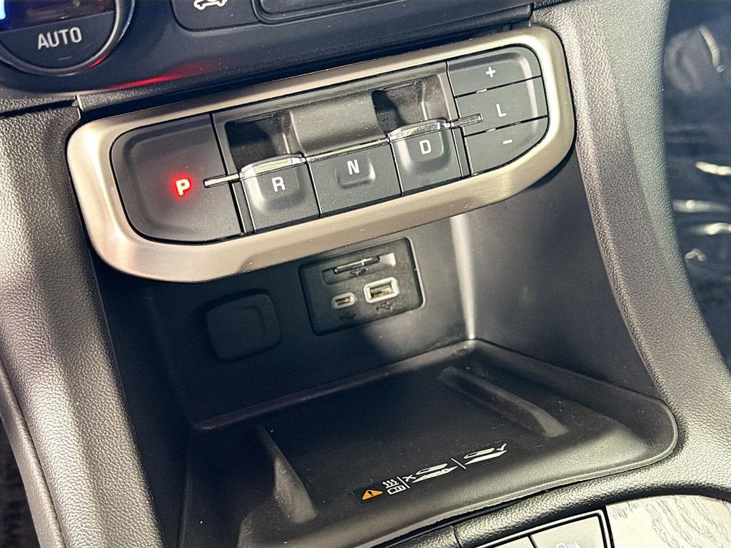 2020 GMC Acadia Denali