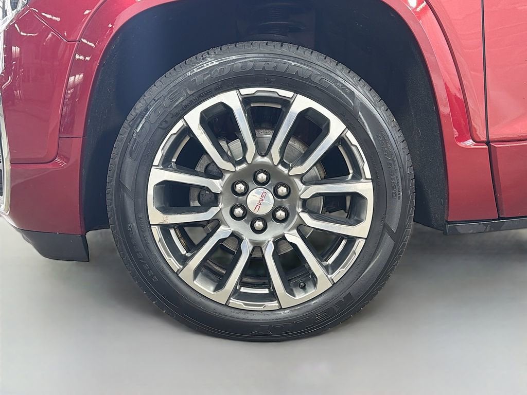 2020 GMC Acadia Denali