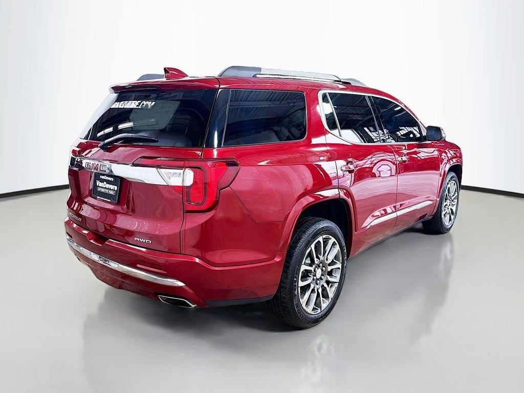 2020 GMC Acadia Denali