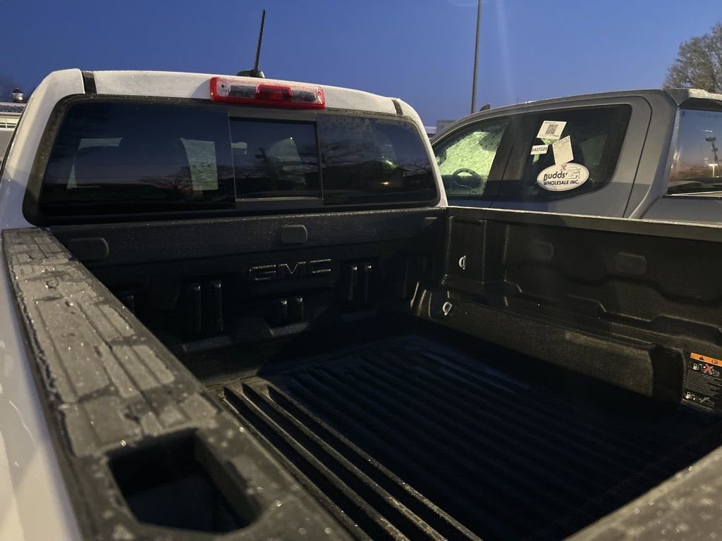 2024 GMC Canyon Elevation