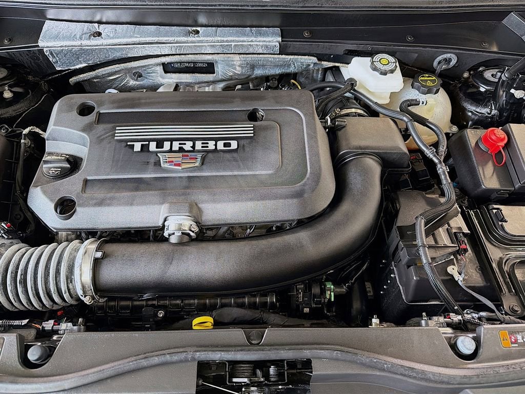 2025 Cadillac XT4 Premium Luxury