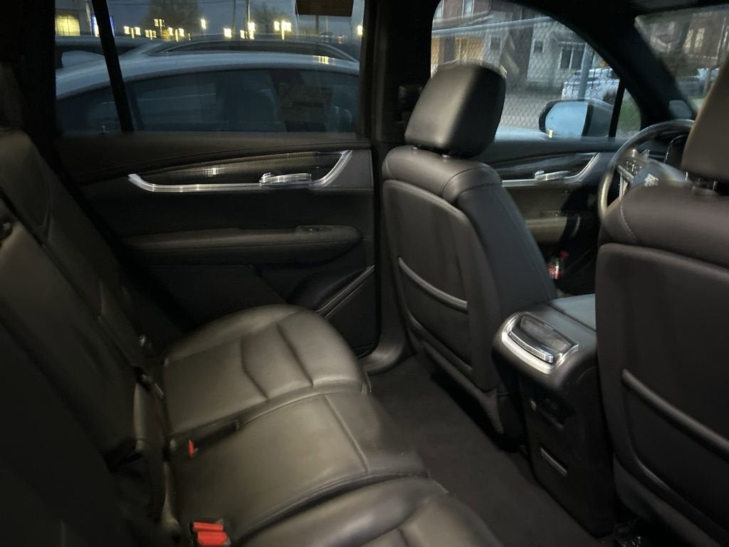 2023 Cadillac XT6 Sport