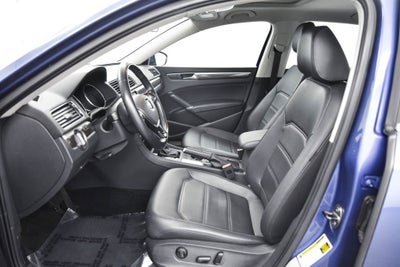 2017 Volkswagen Passat 1.8T SE