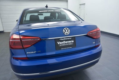 2017 Volkswagen Passat 1.8T SE