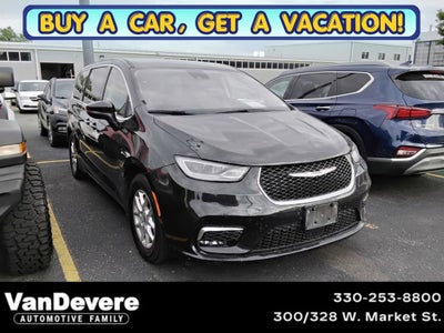 2023 Chrysler Pacifica Touring L