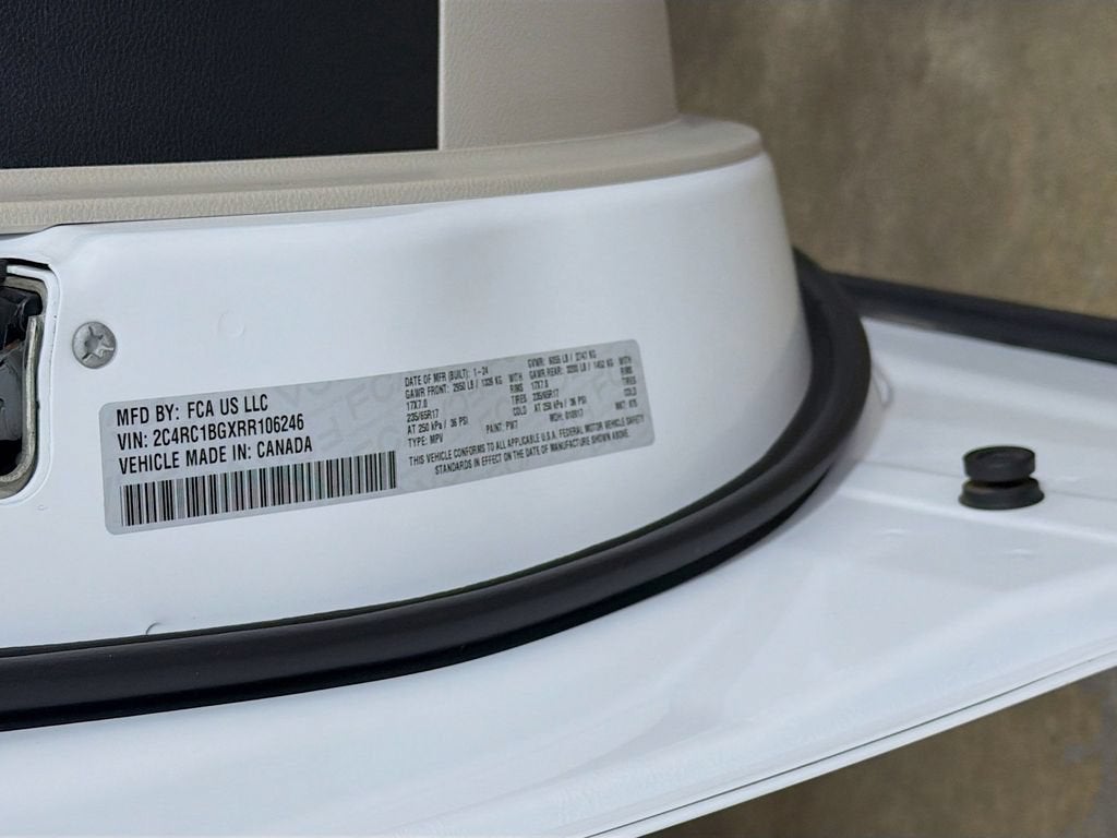 2024 Chrysler Pacifica Touring L