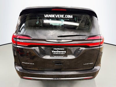 2023 Chrysler Pacifica Limited