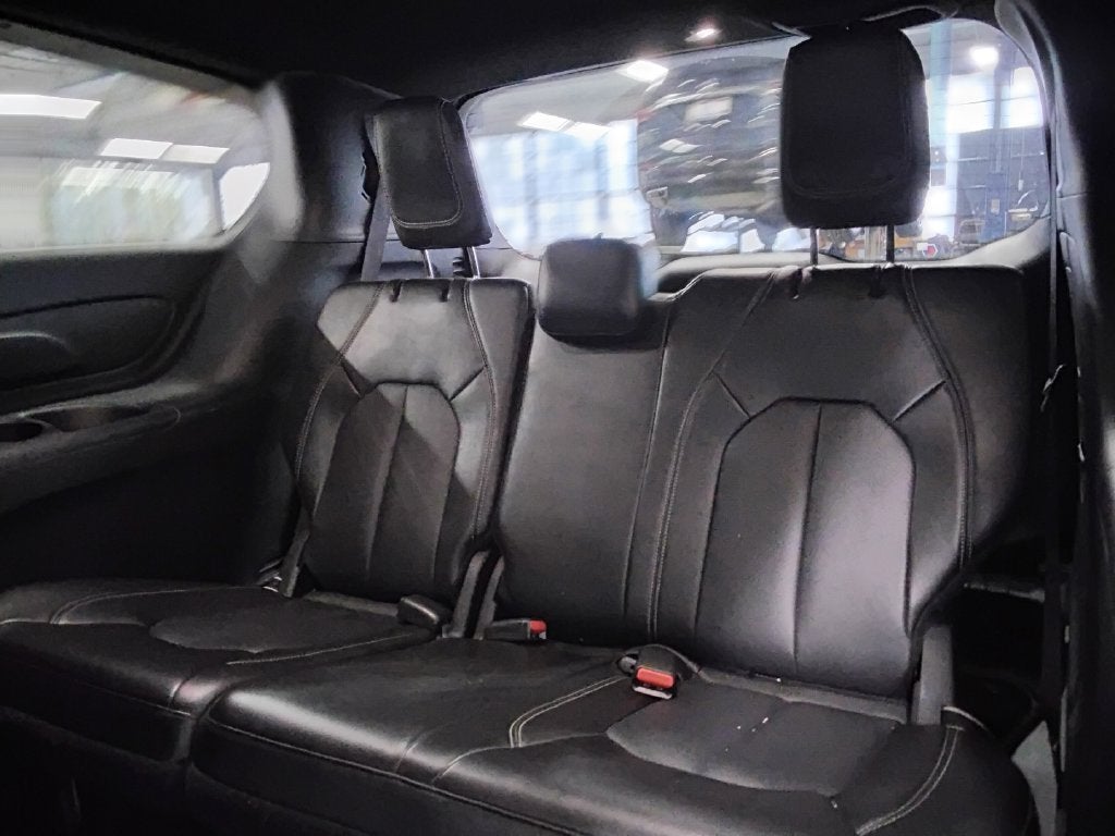 2024 Chrysler Pacifica Hybrid S Appearance Pkg