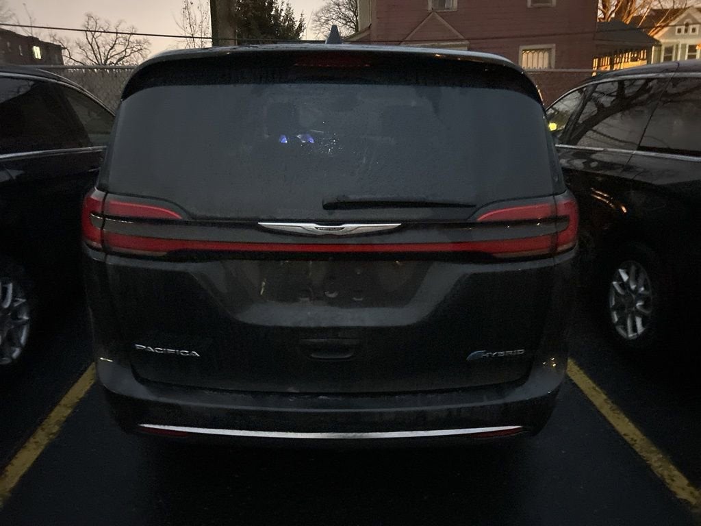 2023 Chrysler Pacifica Hybrid Limited