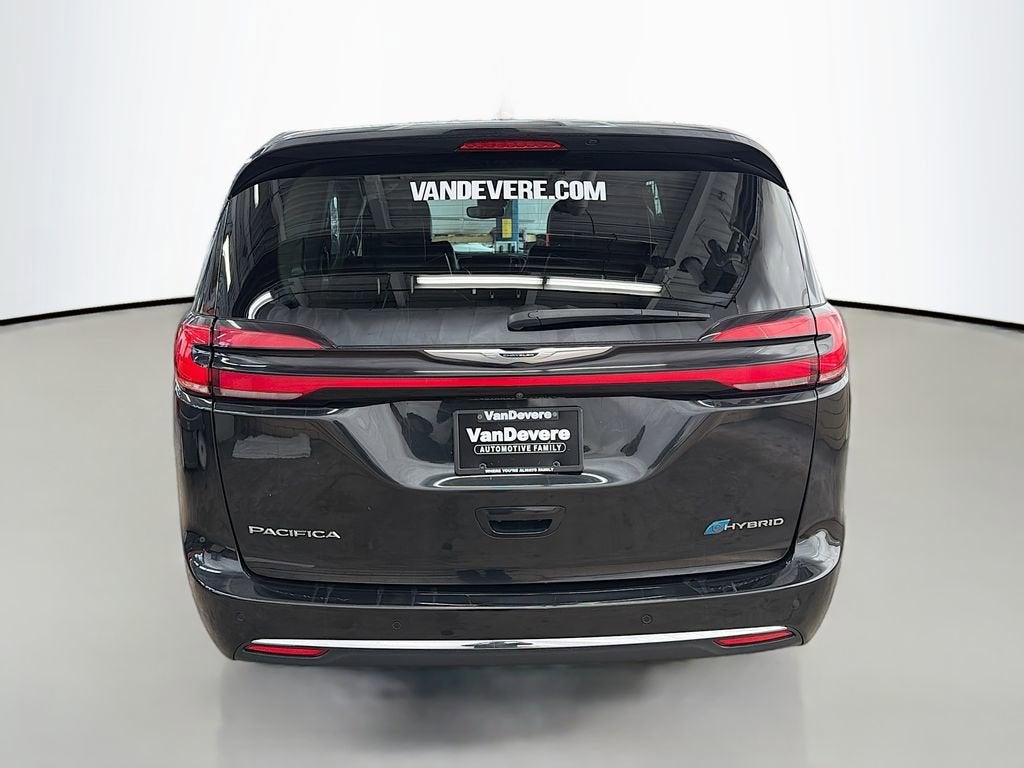 2023 Chrysler Pacifica Hybrid Limited