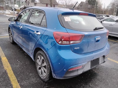 2022 Kia Rio 5-Door S