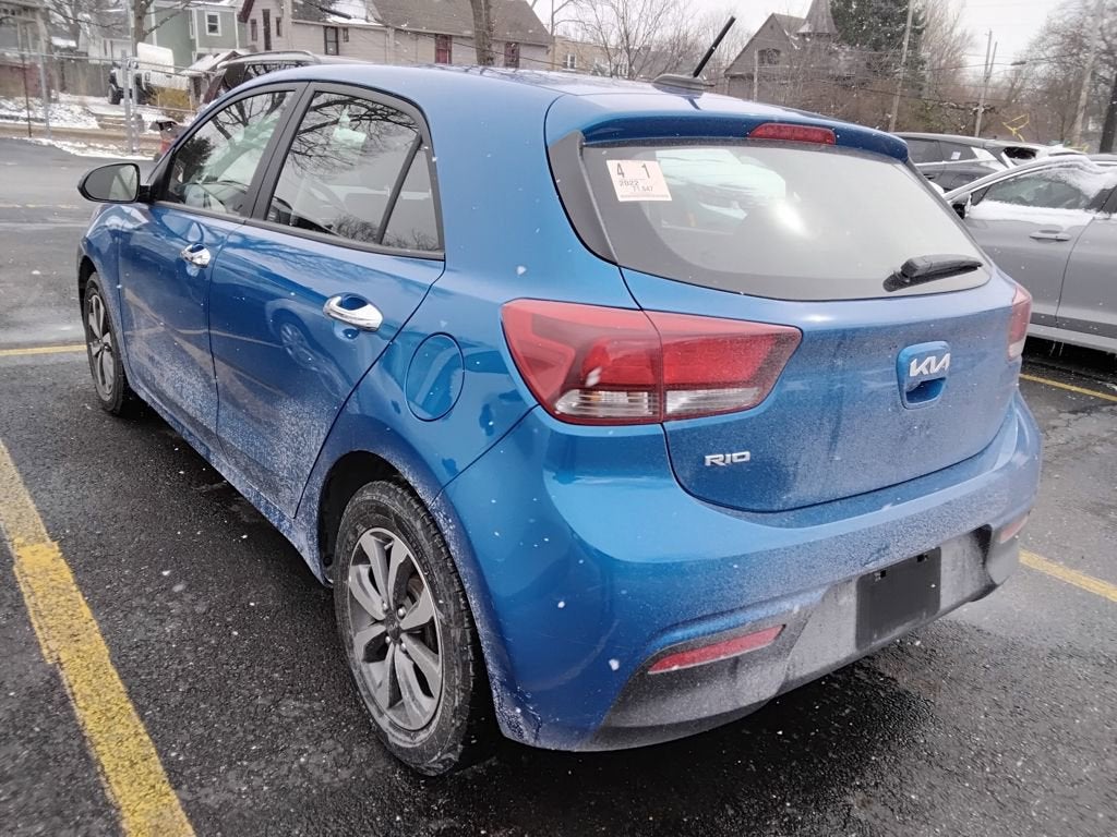2022 Kia Rio 5-Door S