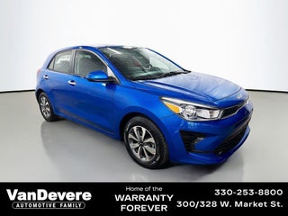 2022 Kia Rio 5-Door S