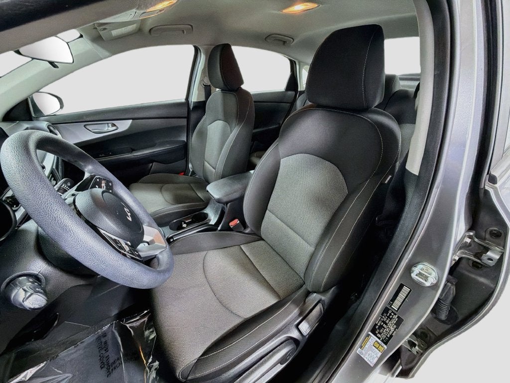 2022 Kia Forte LXS