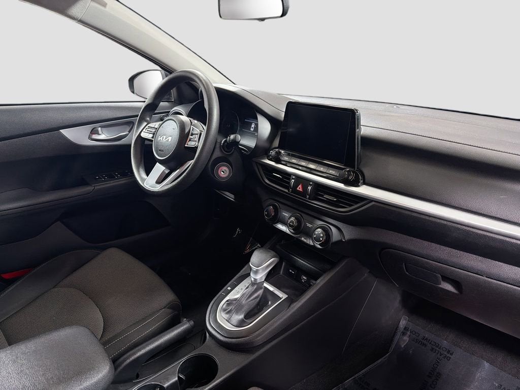 2023 Kia Forte LX