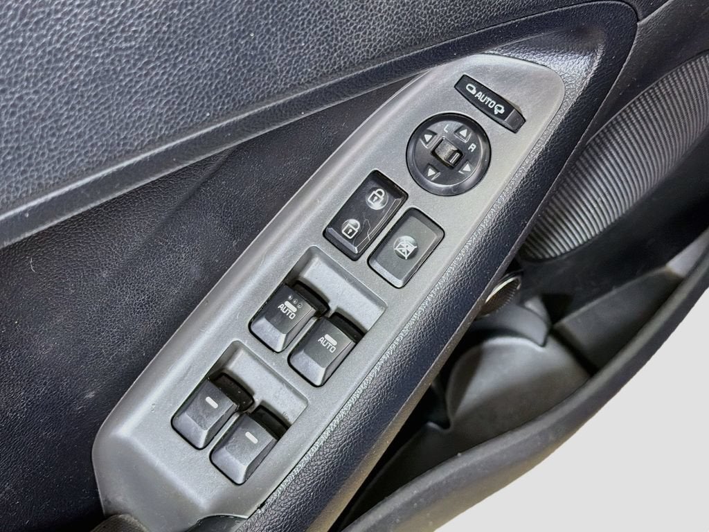 2017 Kia Forte5 SX
