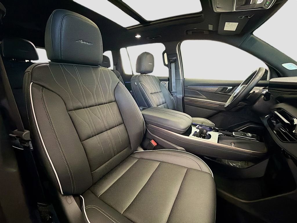 2025 Buick Enclave Avenir