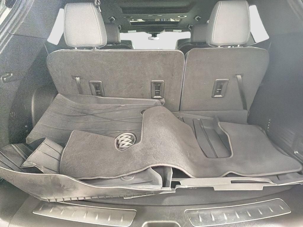 2022 Buick Enclave Essence