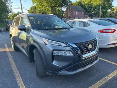 2022 Nissan Rogue SV