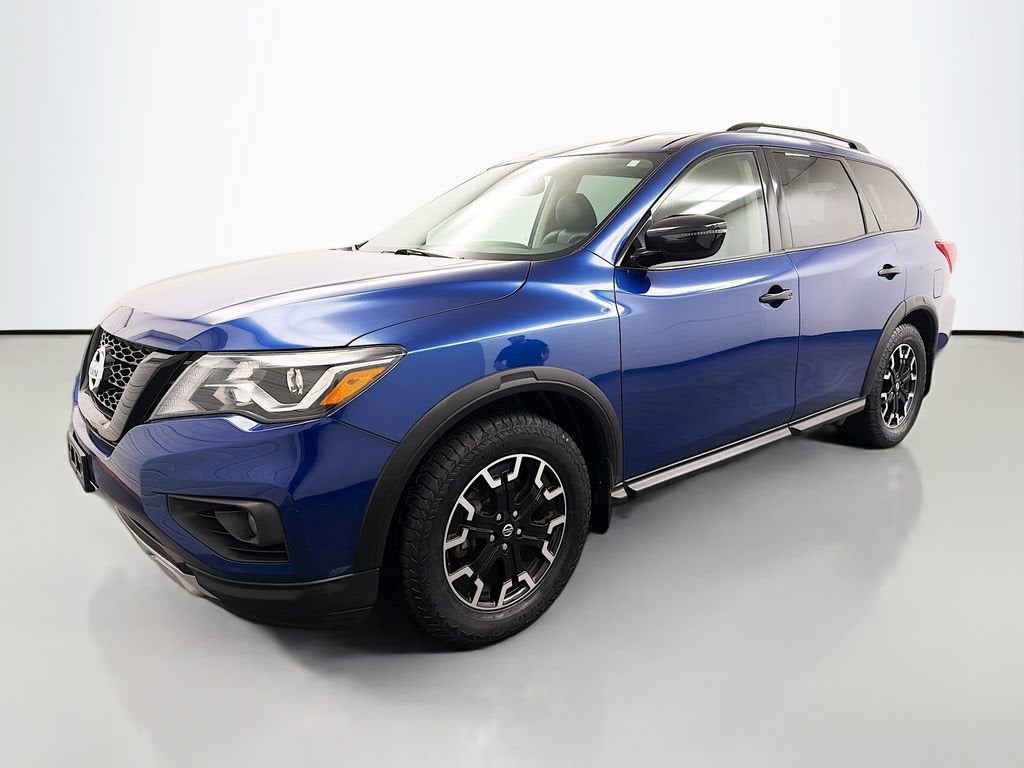 2019 Nissan Pathfinder SV