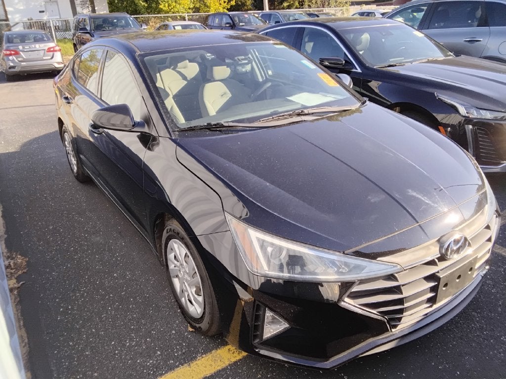 2020 Hyundai Elantra SE