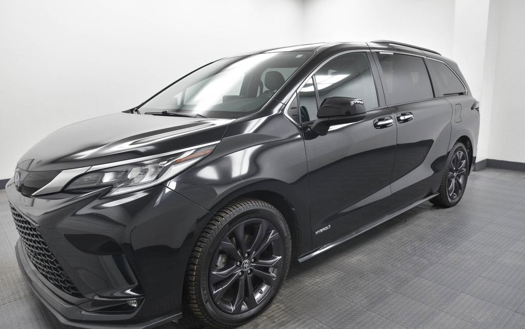 2021 Toyota Sienna XSE