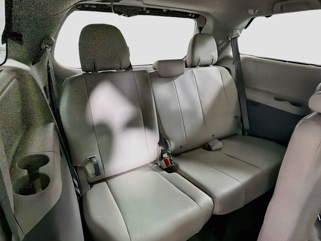 2014 Toyota Sienna XLE